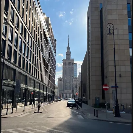 Luxury On Zlota Street