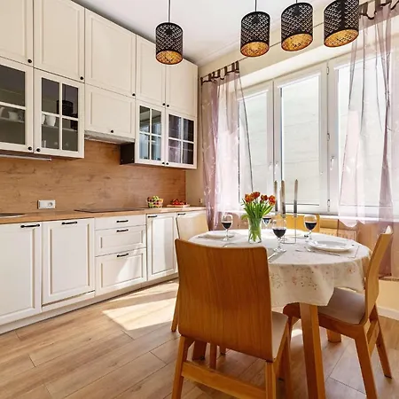 Luxury On Zlota Street * Warschau
